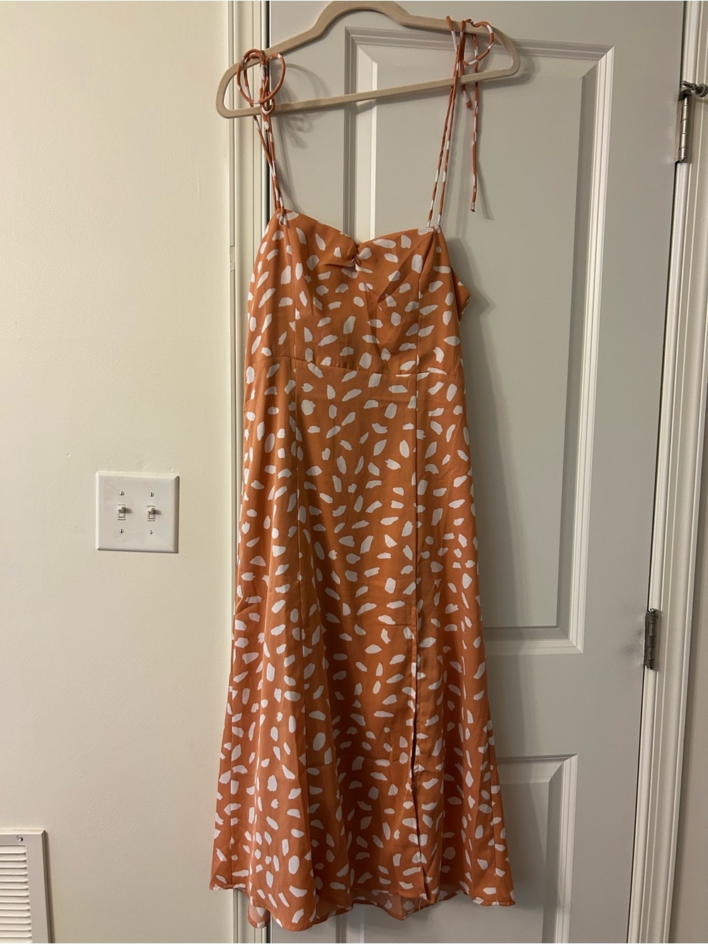 Lulu's Rust-Orange Printed Tie-Shoulder Midi Dress